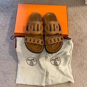 Authentic Hermes’ Extra sandals